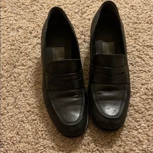 90’s style small chunk chunky loafers.